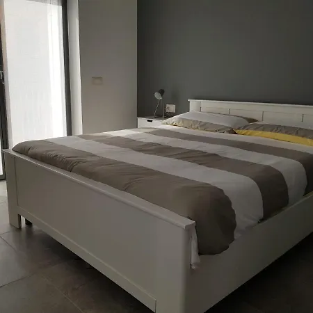 Novita! Bilocale Fronte Mare, 3 Posti Letto Aria Cond. Wifi Ceriale