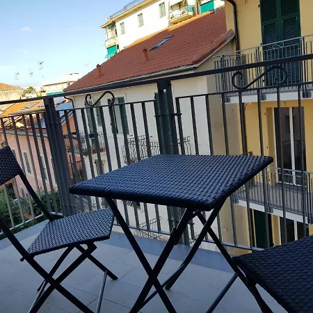 Novità! Bilocale Fronte Mare, 3 Posti Letto Aria Cond. Wifi